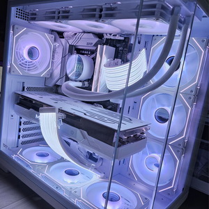 9800X3D RTX4080S 본체팝니다