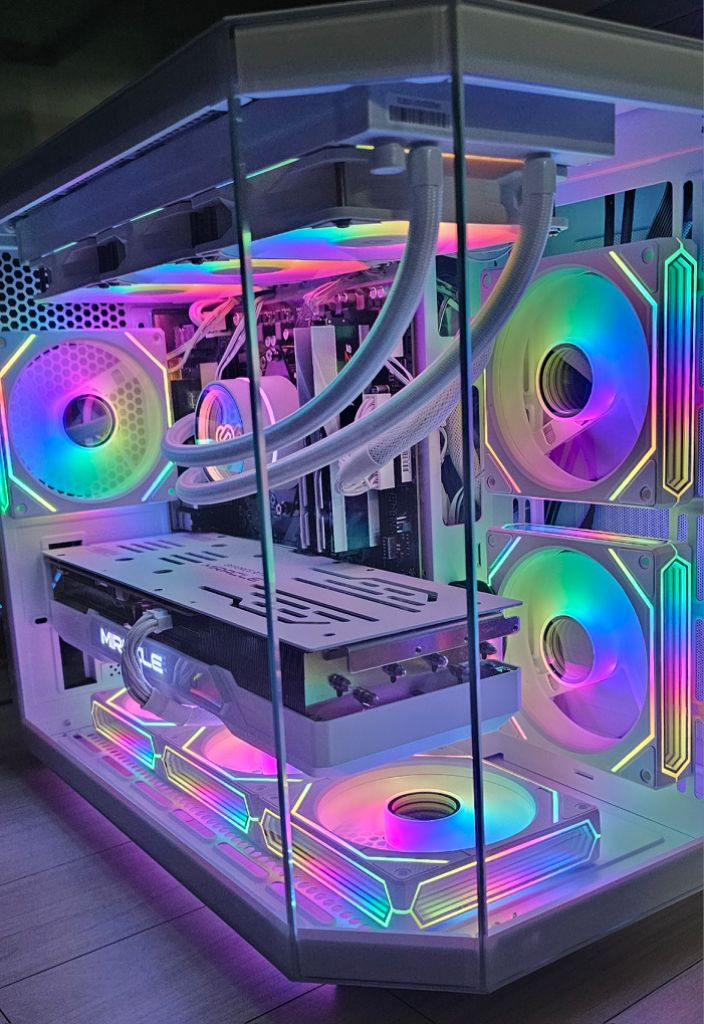 7800X3D RTX4080S 화이트본체--0