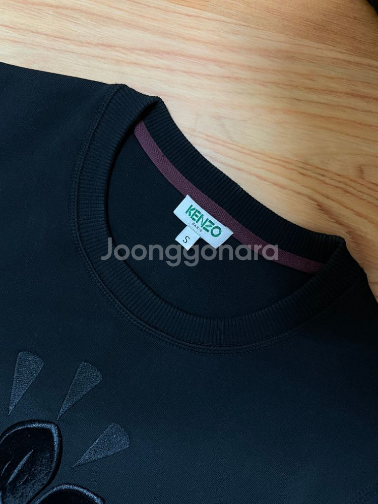 겐조 빅아이 맨투맨 크리스마스 한정판--1