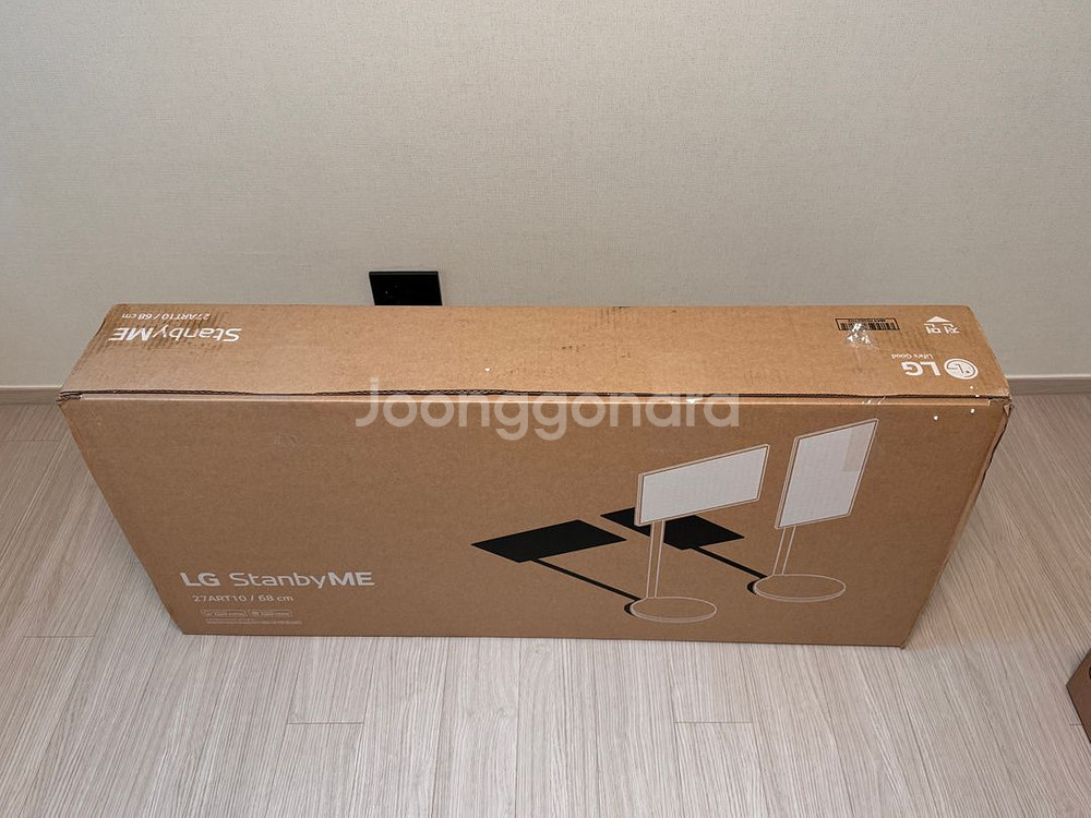 LG 스탠바이미 27ART10DSPL 미사용 판매합니다--1