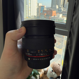 삼양 85mm 1.4 k마운트 수동