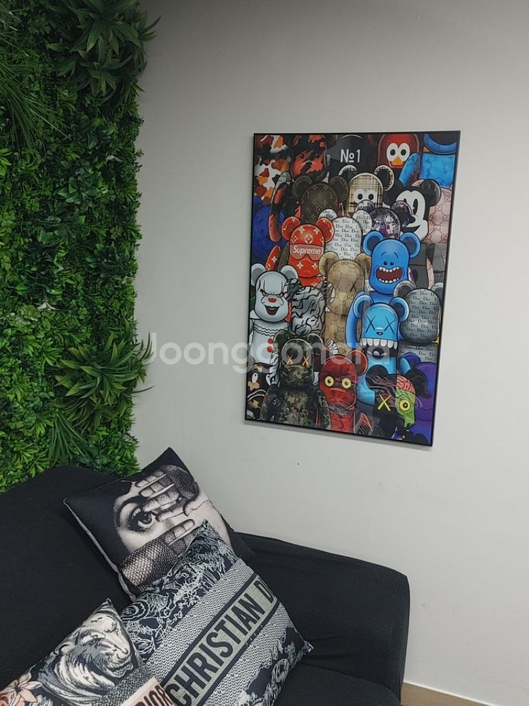 베어브릭 슈프림 피규어 대형 그림 액자 인테리어소품--3
