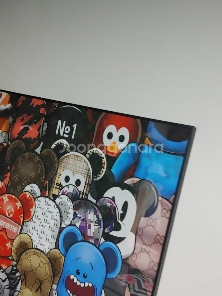 베어브릭 슈프림 피규어 대형 그림 액자 인테리어소품--6