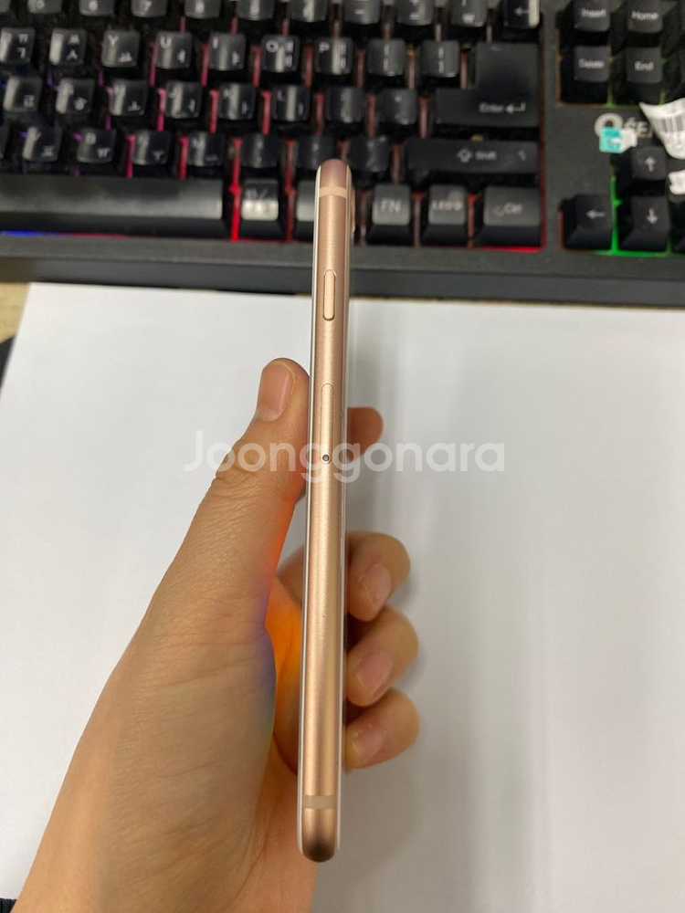 아이폰8 로즈골드 액정+뒷면 SS급 64G 배터리100--3