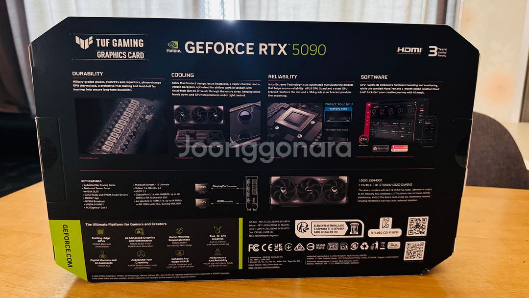 ASUS TUF RTX5090 O32GB GAMIN--1