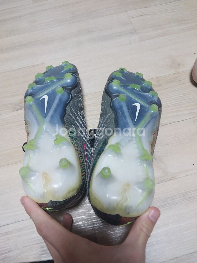 팬텀gx fg 270축구화 (s급)--3