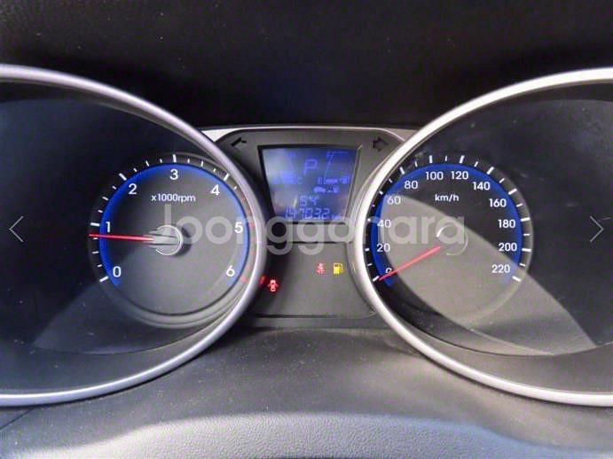 @15년식 뉴투싼 ix 디젤 R2.0 2WD 스마트--4