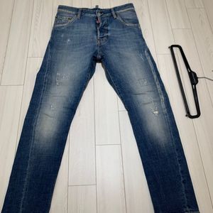 디스퀘어드 스티치 케니트위스트