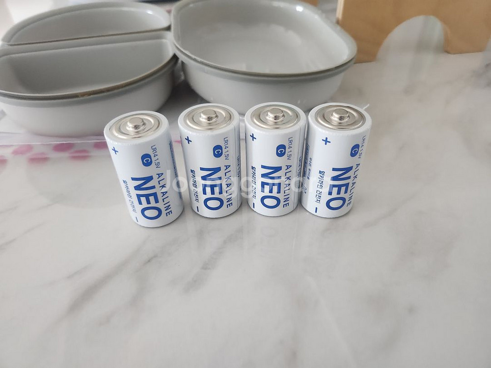 반려동물 급식기 슈어피드 판매합니다.--3