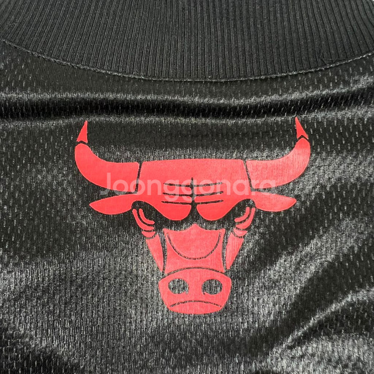 아디다스 x NBA 시카고 불스 스트릿 트랙탑 저지 L--7