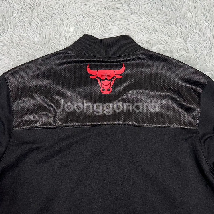 아디다스 x NBA 시카고 불스 스트릿 트랙탑 저지 L--6