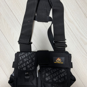 Setwear chest pack 셋웨어 파우치