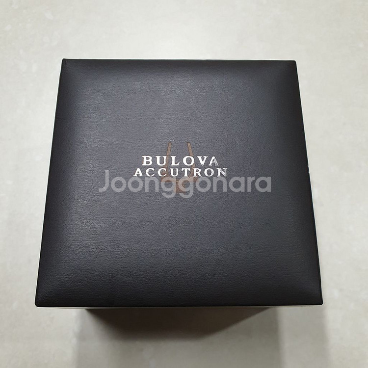 부로바 BULOVA 아큐트론 시계 63A117--1