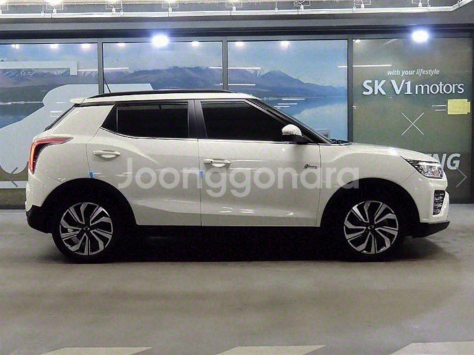 @19년식 베리 뉴 티볼리 1.5 가솔린 2WD V7--2