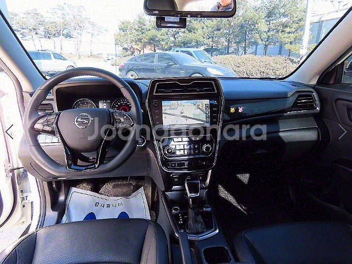 @22년식 베리 뉴 티볼리 1.5 가솔린 2WD V3--6
