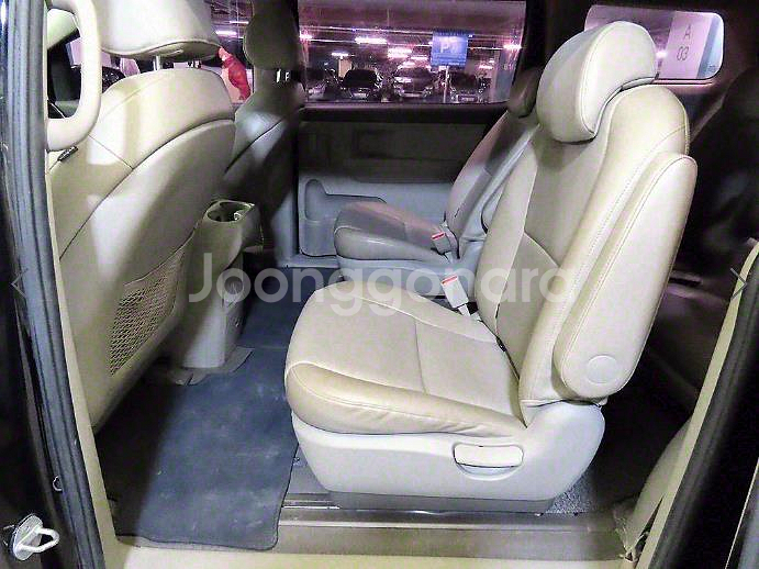 @15년식 올 뉴카니발 9인승 디젤 럭셔리 전국최저가--6