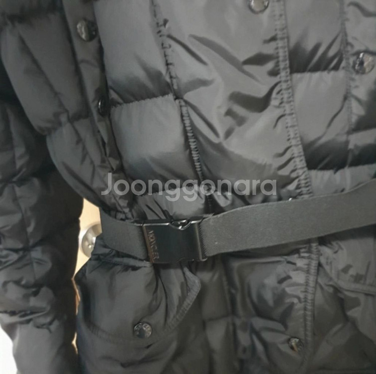 몽클레어 여성 패딩 클레어 폭스털(실착1회)--3