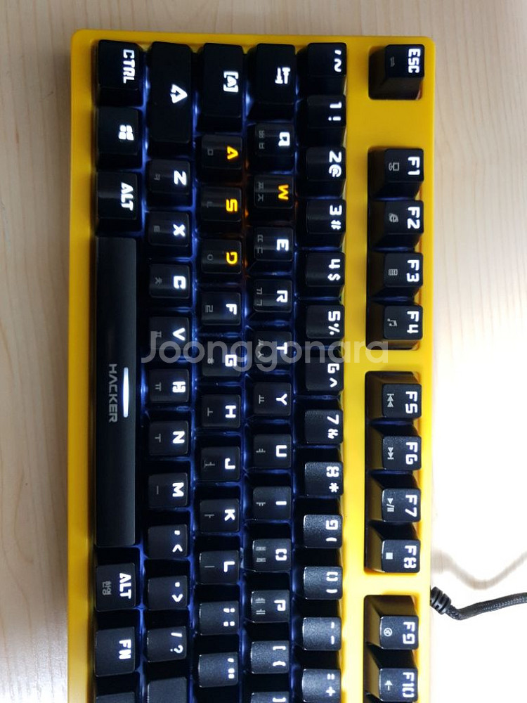 앱코 k660 클릭 옐로우 게이밍 led 키보드--2