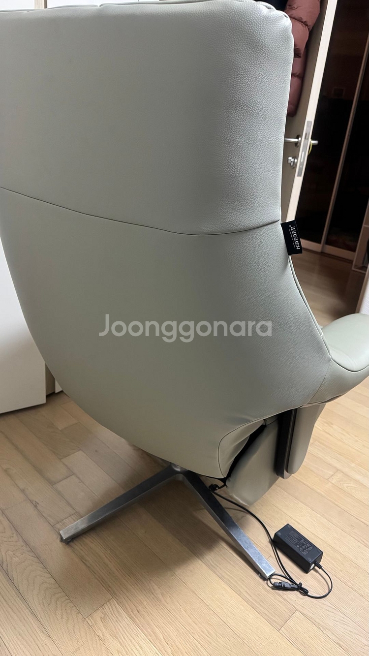 핸슨 포르트 전자동 리클라이너 소파 판매--6