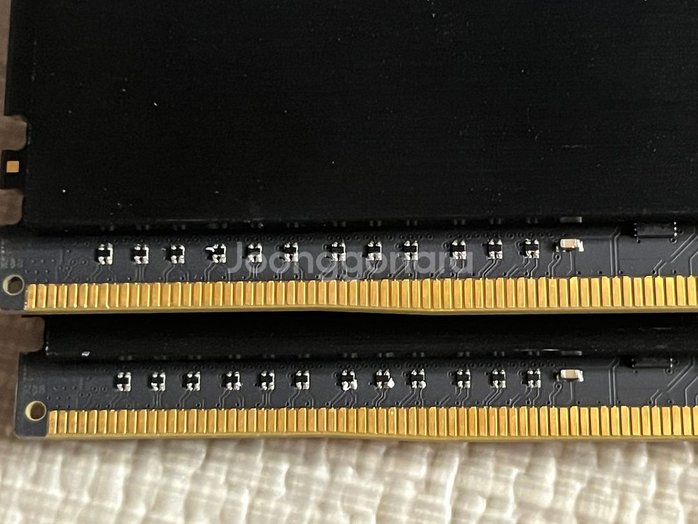 지스킬 DDR4 3600 트라이던트Z RGB 32GB--5
