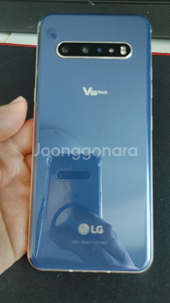 LG V60 티모바일 팝니다.--3