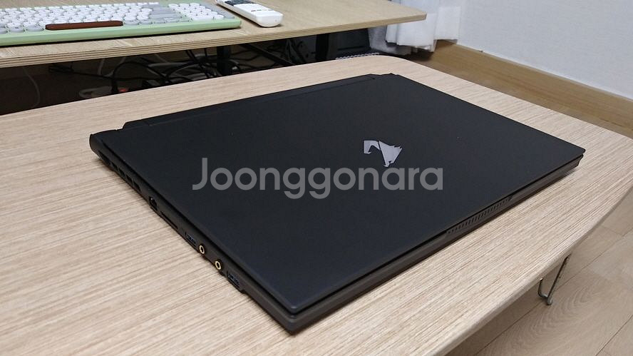 기가바이트 17.3인치 고성능 노트북/램32G,3060--4