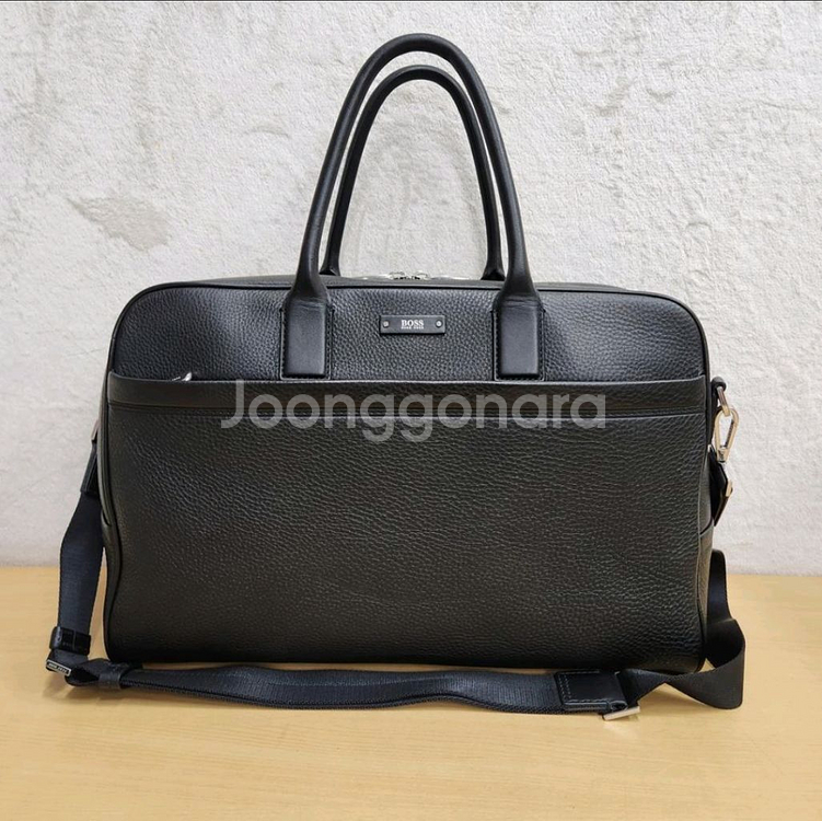 정품 휴고보스 남성 가죽 여행용 보스턴백 숄더백--1