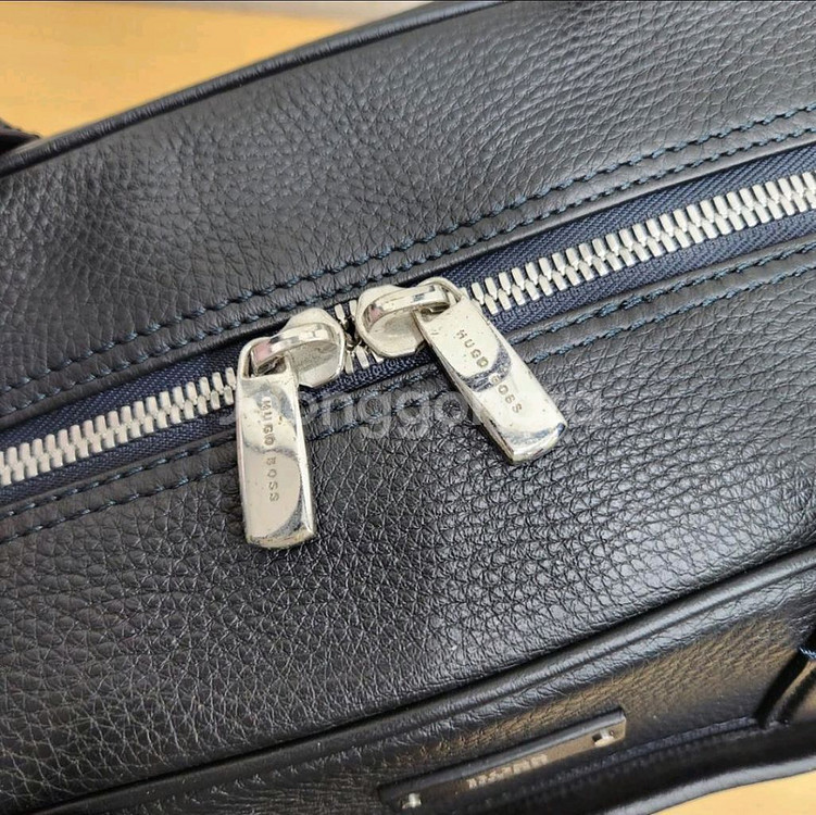 정품 휴고보스 남성 가죽 여행용 보스턴백 숄더백--5