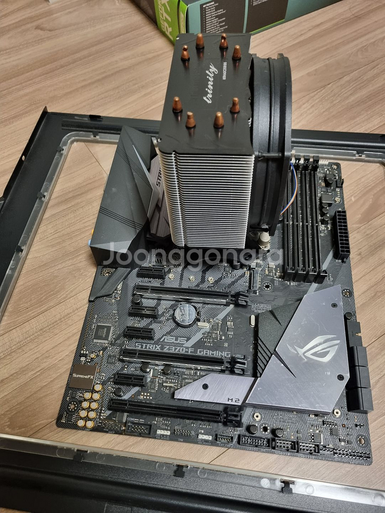 반본체 I7 8700K / Z370F / 16G 213--3