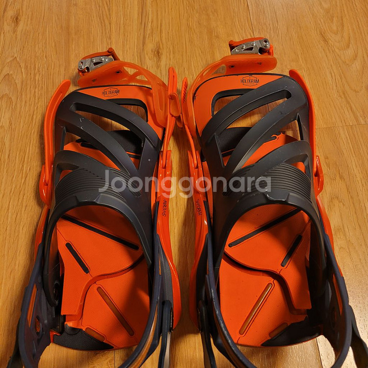 살로몬 홀로그램 스노우보드 바인딩 s사이즈 (여성용)--5