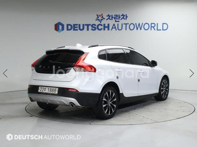 @18년식 V40 크로스컨트리 D3 모멘텀 전국최저가--1