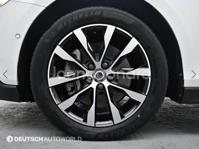 @18년식 V40 크로스컨트리 D3 모멘텀 전국최저가--4