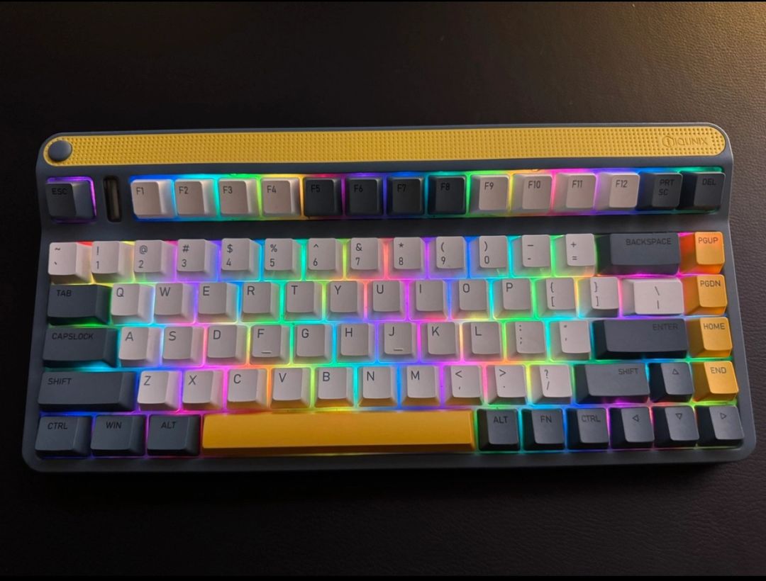 아이큐닉스 A80 Explorer 텐키리스 키보드 청축