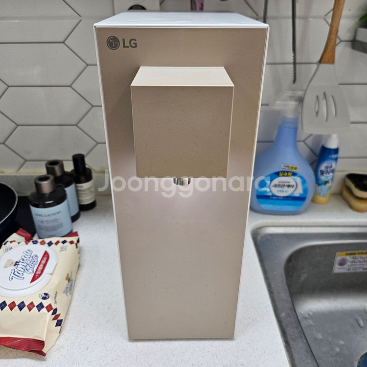 lg 오브제 정수기 새상품 3분의 1가격으로 팝니다--1
