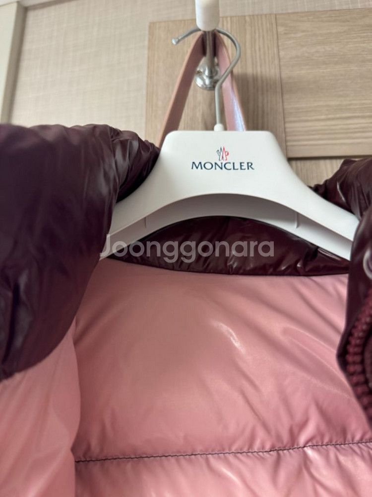 몽클레르 봄 패딩--3