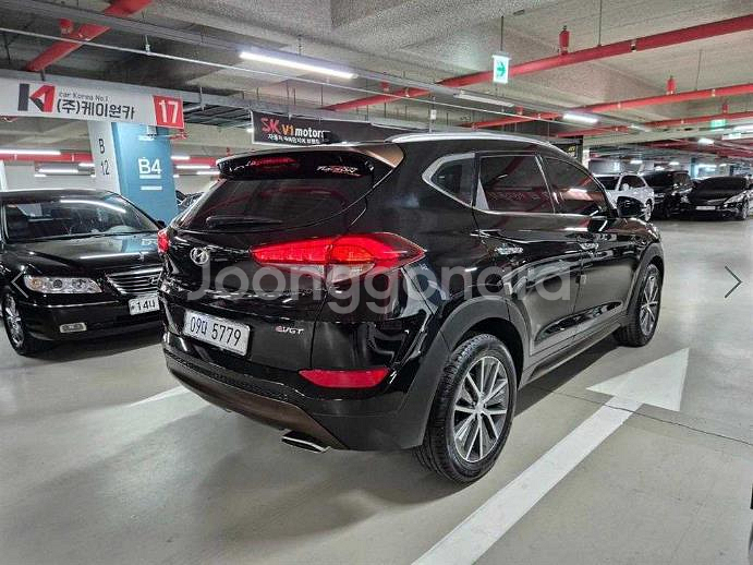 @17년식 올 뉴투싼 디젤 1.7 2WD 모던피버 전--2