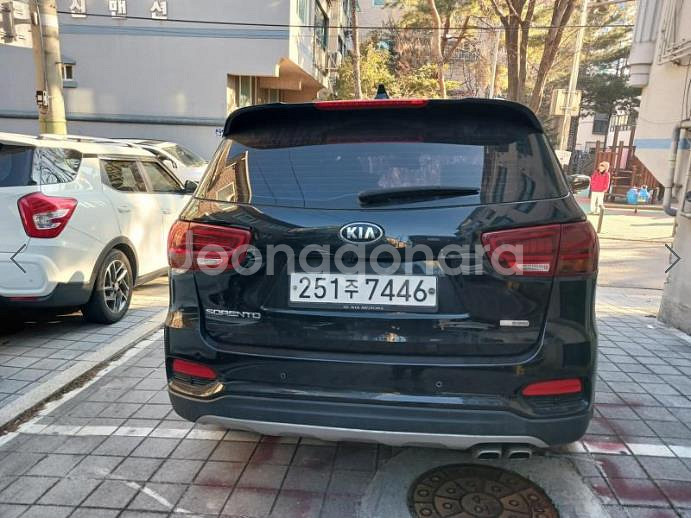 @17년식 더 뉴쏘렌토 디젤 R2.2 2WD 프레스티--1
