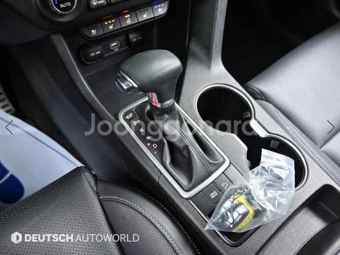 @20년식 스포티지 더 볼드 R2.0 디젤 2WD 트--8