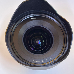 Zeiss 밀부스 Milvus 15mm Zf.2