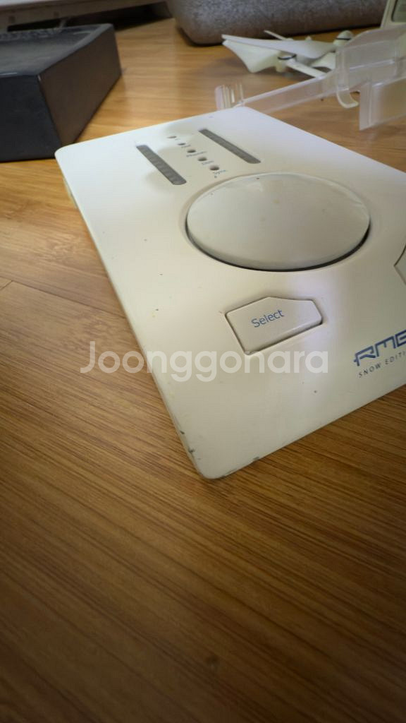 RME 베이비페이스 스노우 에디션 오디오 인터페이스--0
