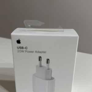 Apple 정품 20W USB-C 전원 어댑터 /미개봉