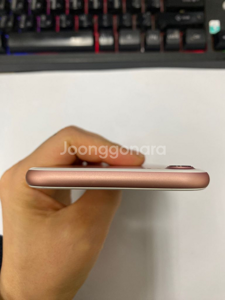 아이폰7 로즈골드 SSS급 32GB 배터리성능100%--4