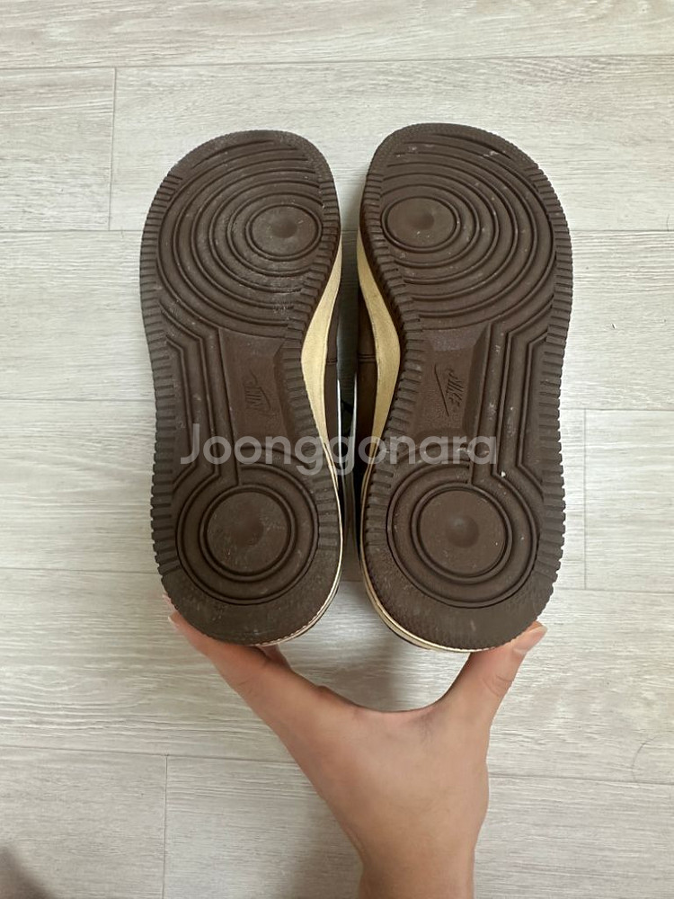 나이키 에어포스 1 07 카카오 와우 코코넛 밀크--4