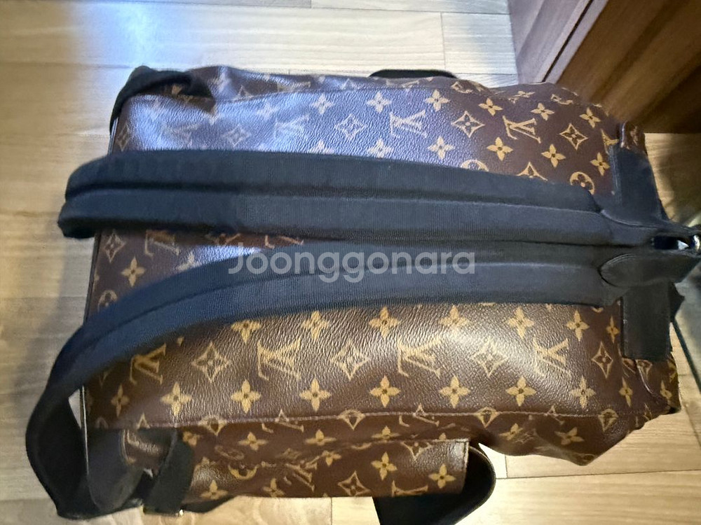 루이비통 남성 백팩크리스토퍼 판매합니다--9