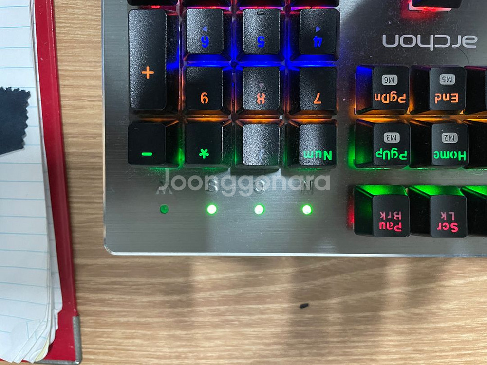 아콘 기계식 rgb 키보드--2