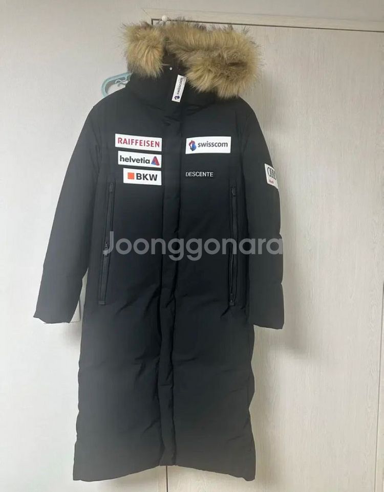 오늘까지만 데상트 한정판 스위스 롱패딩 100사이즈--2