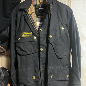 바버 (barbour) 인터네셔널 a7