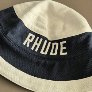 RHUDE EASTHAMPTON 루드 버킷햇 모자 판매