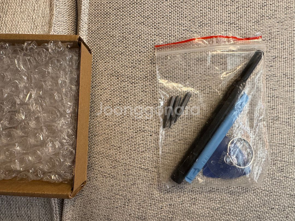 맥미니m4 추출 256gb SSD 팝니다--1