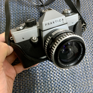 Praktica L + Carl Zeiss Jena